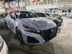 نيسان ألتيما